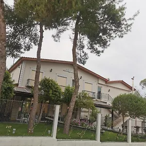 Pelikan Otel